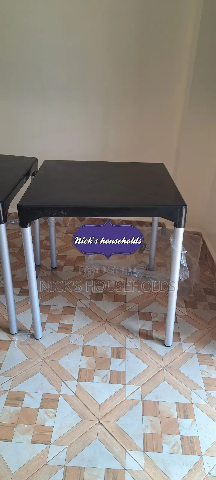 Single Plastic Table With Chrome Legs