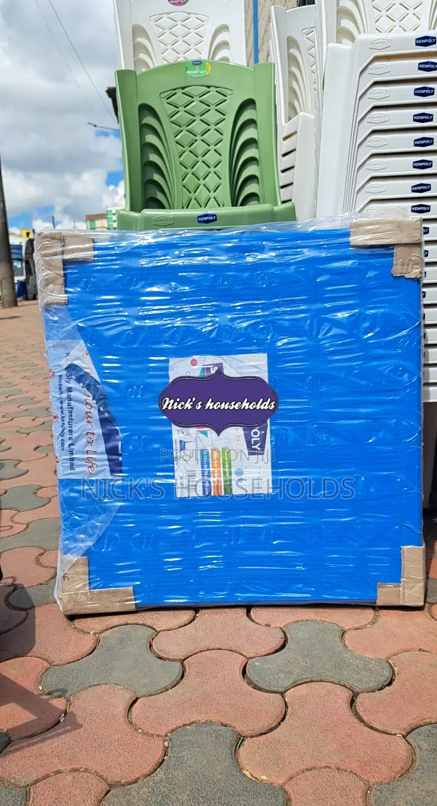 Kenpoly Plastic Square Table Code 2003