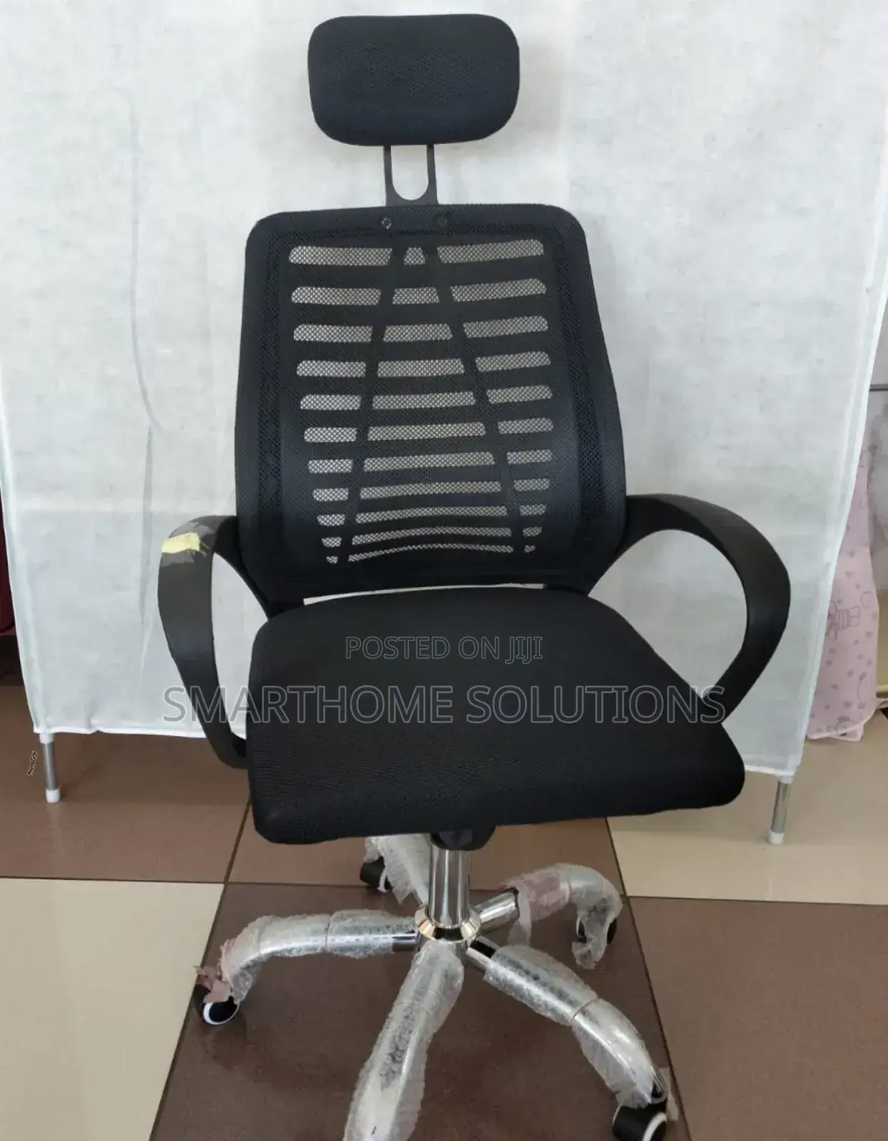 Black Secretarial Mesh Comfy Office Chair With Headrest a/7h