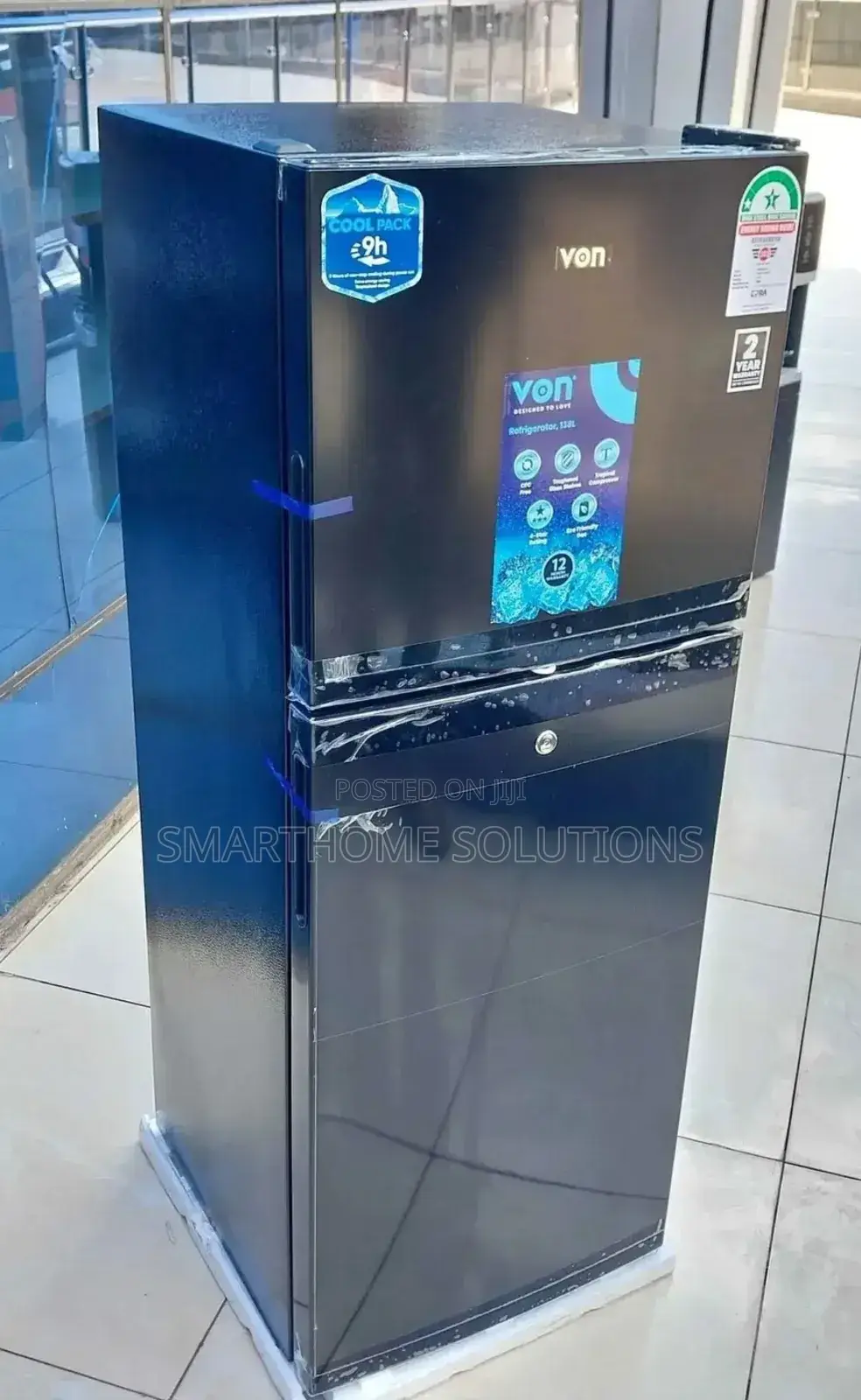 Von 138l Refrigerator Fridge. Black Von Fridge