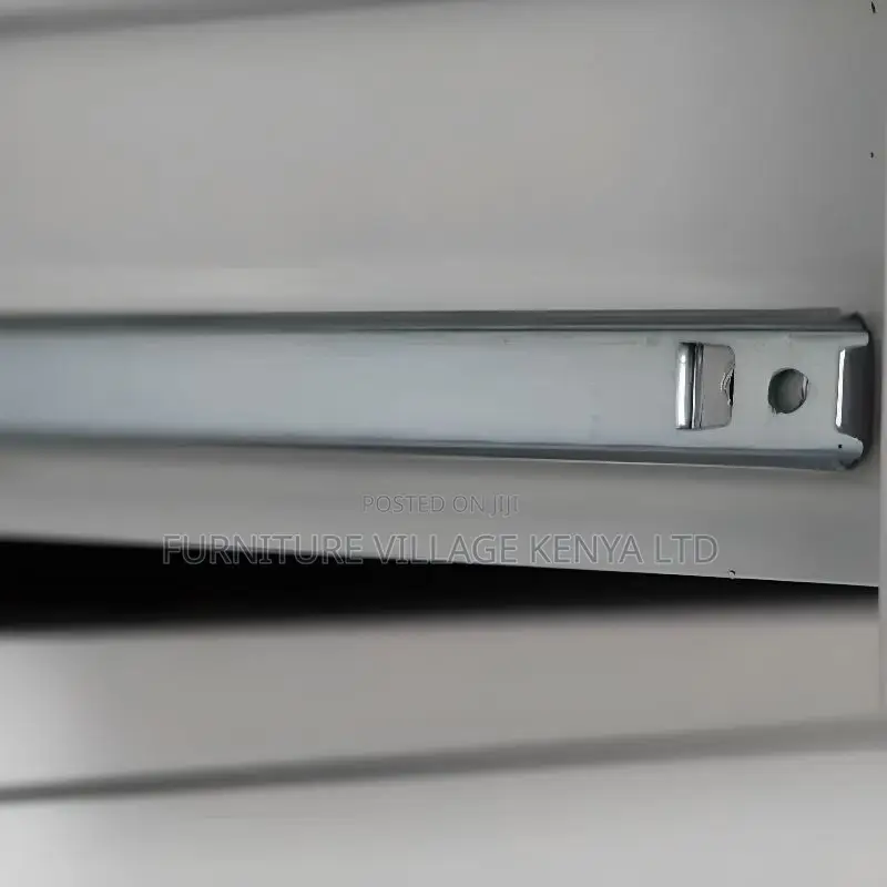 Steel Water-Resistant Office Storage Unit With Shelf