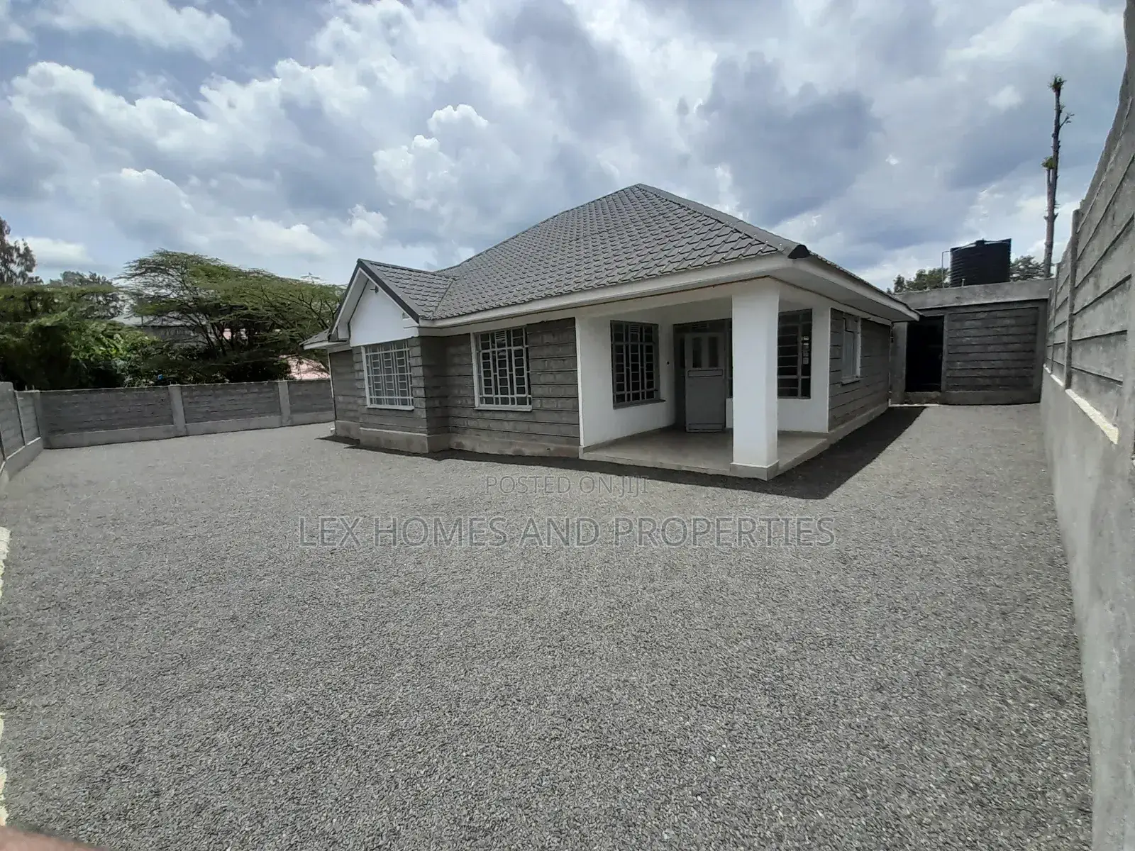 3bdrm Bungalow in Rimpa for sale