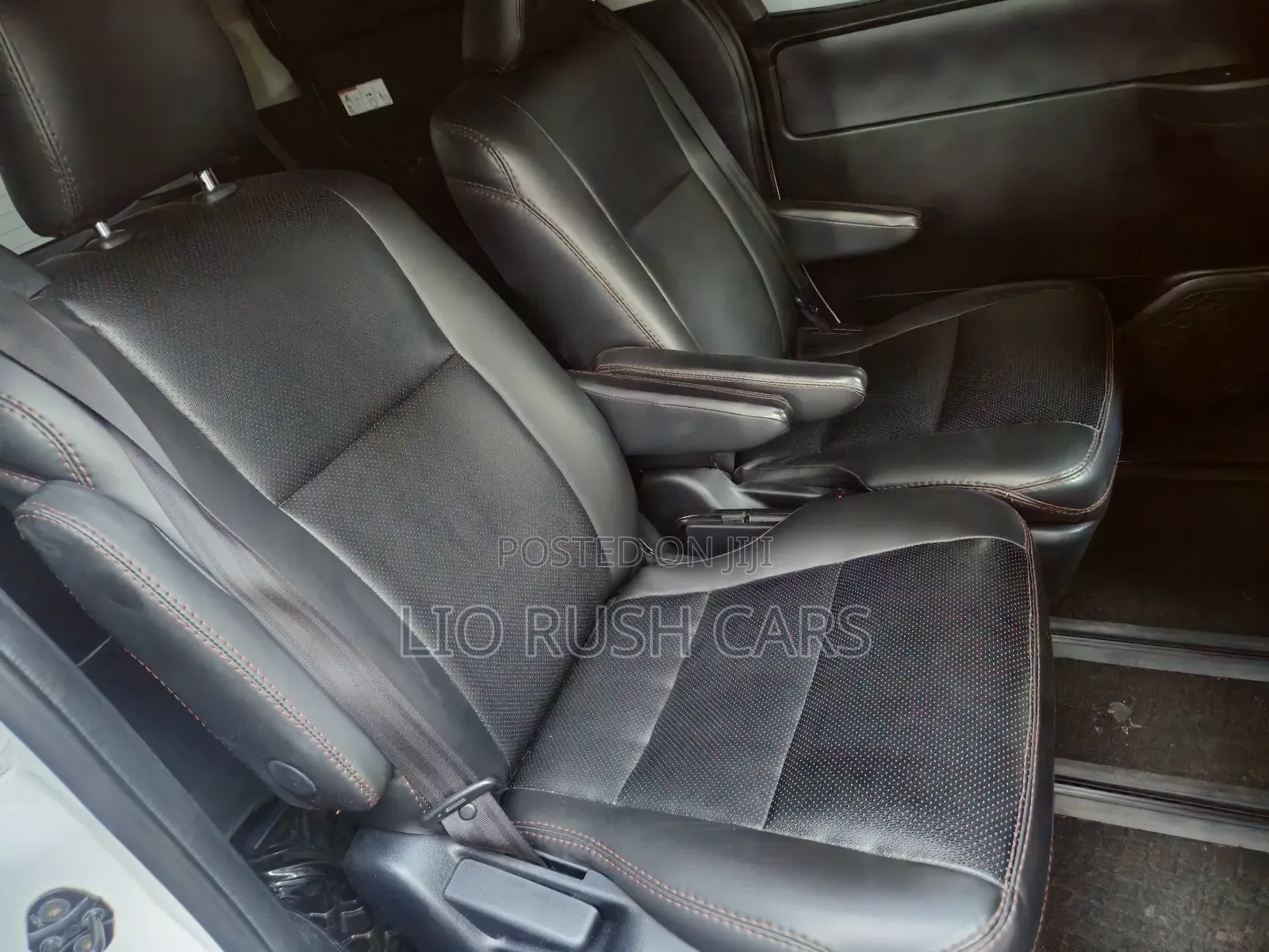 Toyota Noah 2015 White