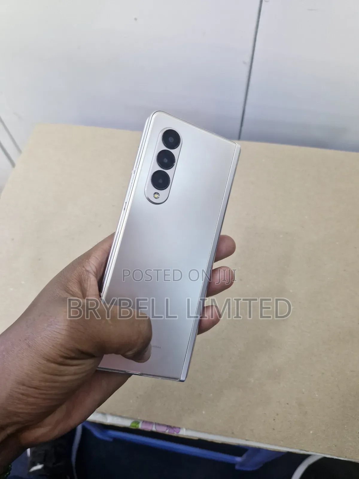 Samsung Galaxy Z Fold3 5G 256 GB Gold