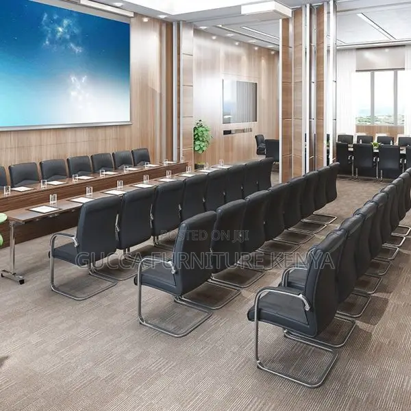 Office Chairs:Boardroom Style Leather Chair With Fixed Arms