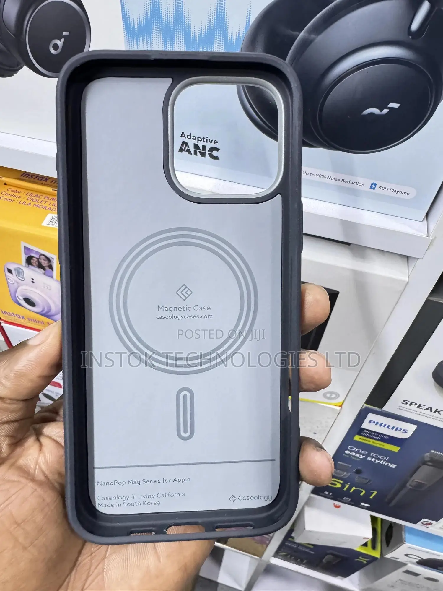Caseology Nano Pop Mag Silicone Case for iPhone 16 Pro Max