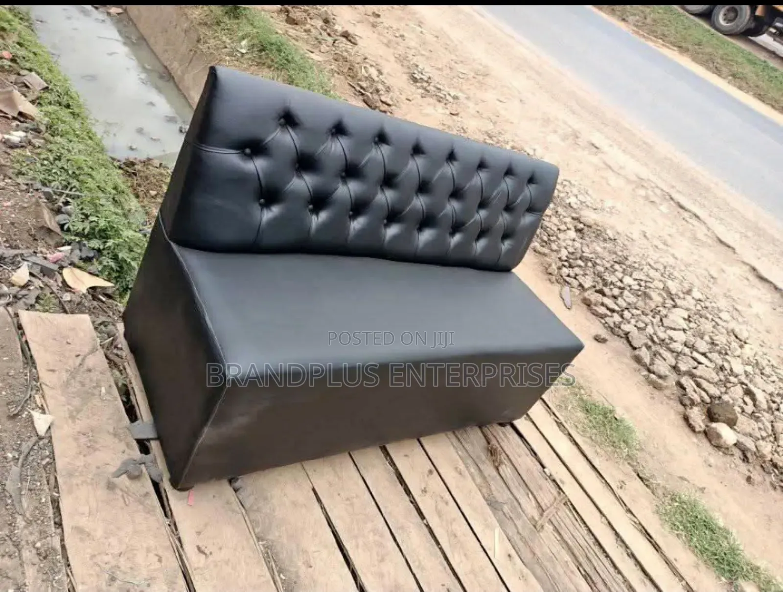 V.I.P Lounge Seat