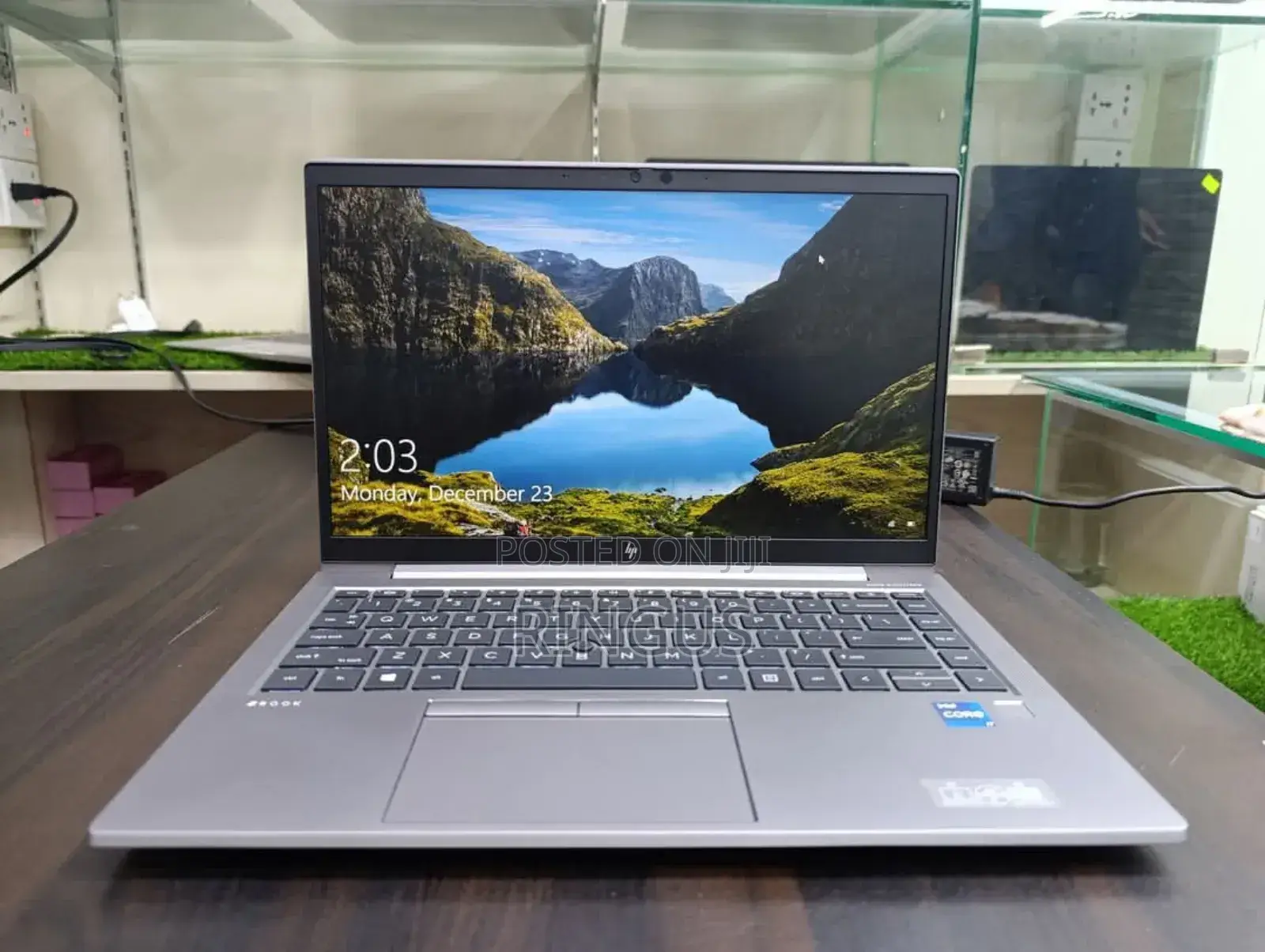 Laptop HP ZBook Firefly G8 16GB Intel Core i7 SSD 512GB