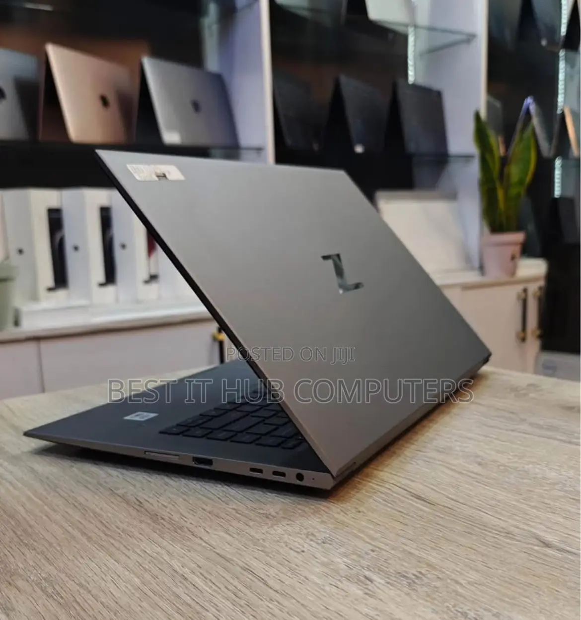 Laptop HP Zbook Studio G7 32GB Intel Core I7 SSD 512GB