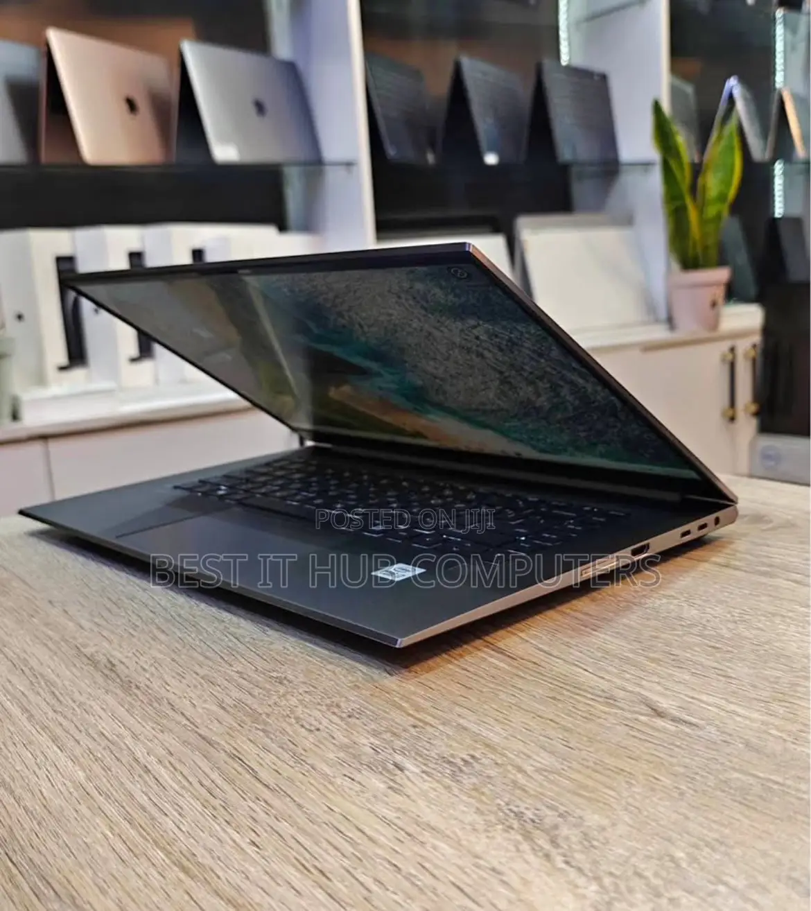 Laptop HP Zbook Studio G7 32GB Intel Core I7 SSD 512GB
