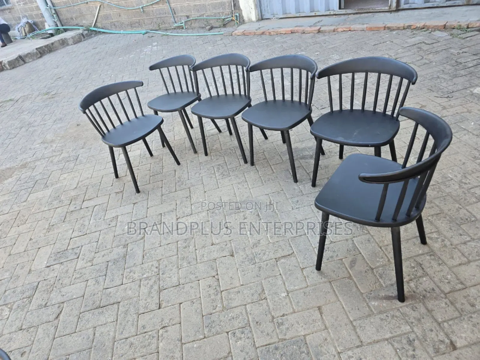 Events Chair/Restaurants Chair/Eames Chair