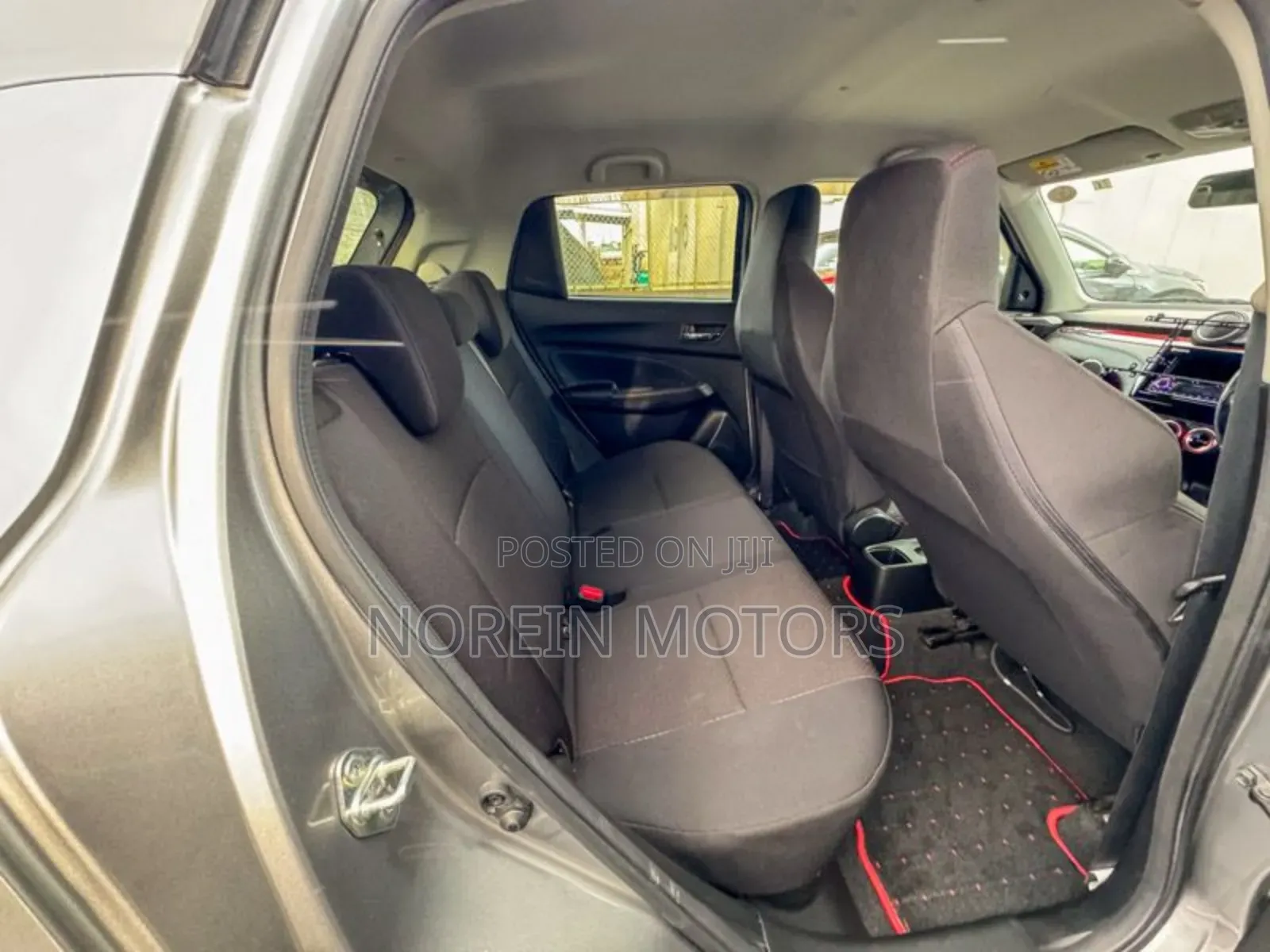 Suzuki Swift 2018 Gray