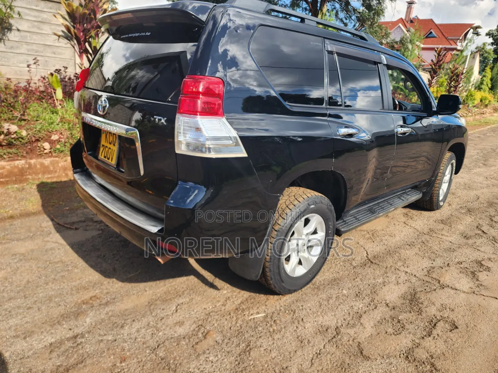 Toyota Land Cruiser Prado 2013 Black
