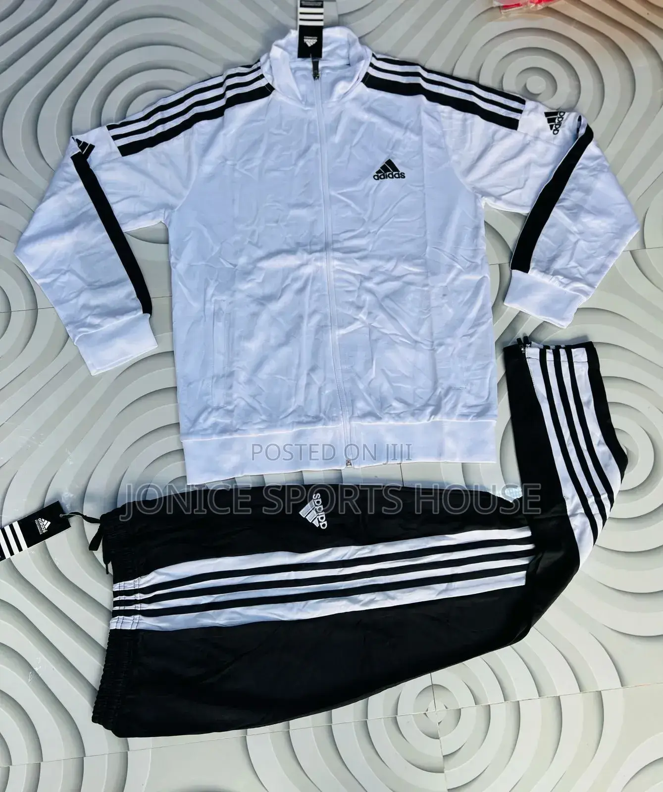 Quality Adidas Tracksuit