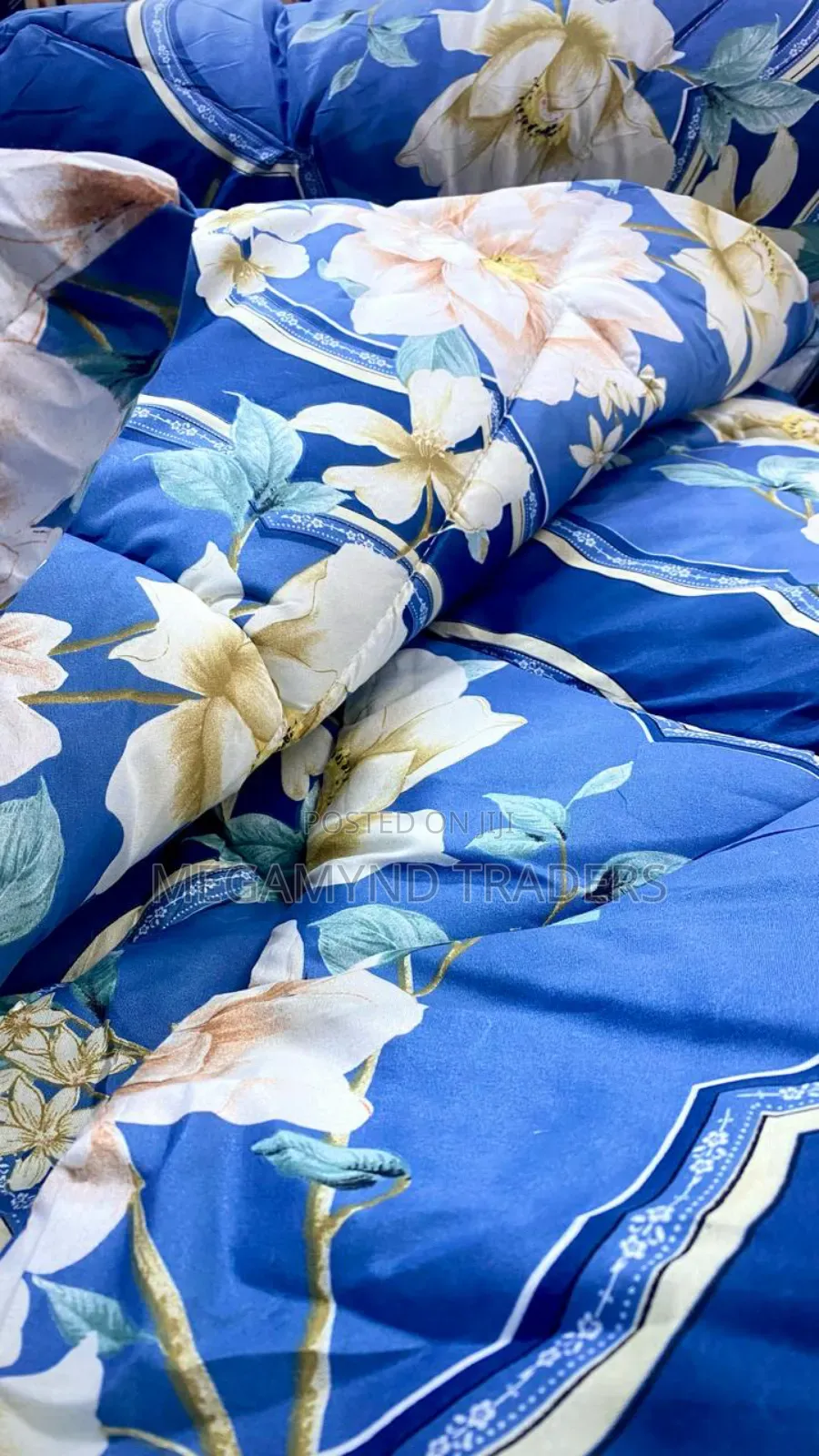 Duve 4*6 With 1pc Duvet ,1pc Bedsheets 2pc Pillowcase