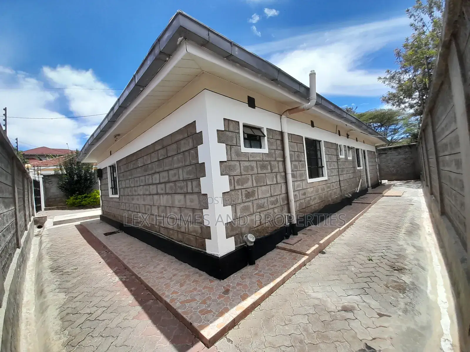 3bdrm Bungalow in Rimpa for sale