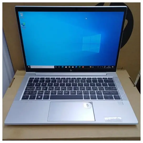 Laptop HP EliteBook 845 G8 16GB AMD Ryzen 5 SSD 256GB