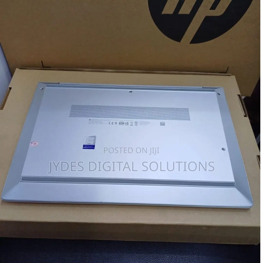 Laptop HP EliteBook 845 G8 16GB AMD Ryzen 5 SSD 256GB