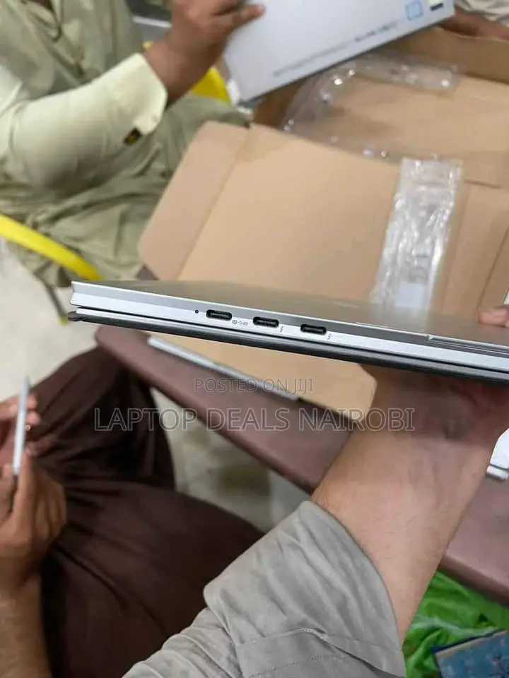 Laptop HP Elite X2 1013 G3 8GB Intel Core I5 SSD 256GB