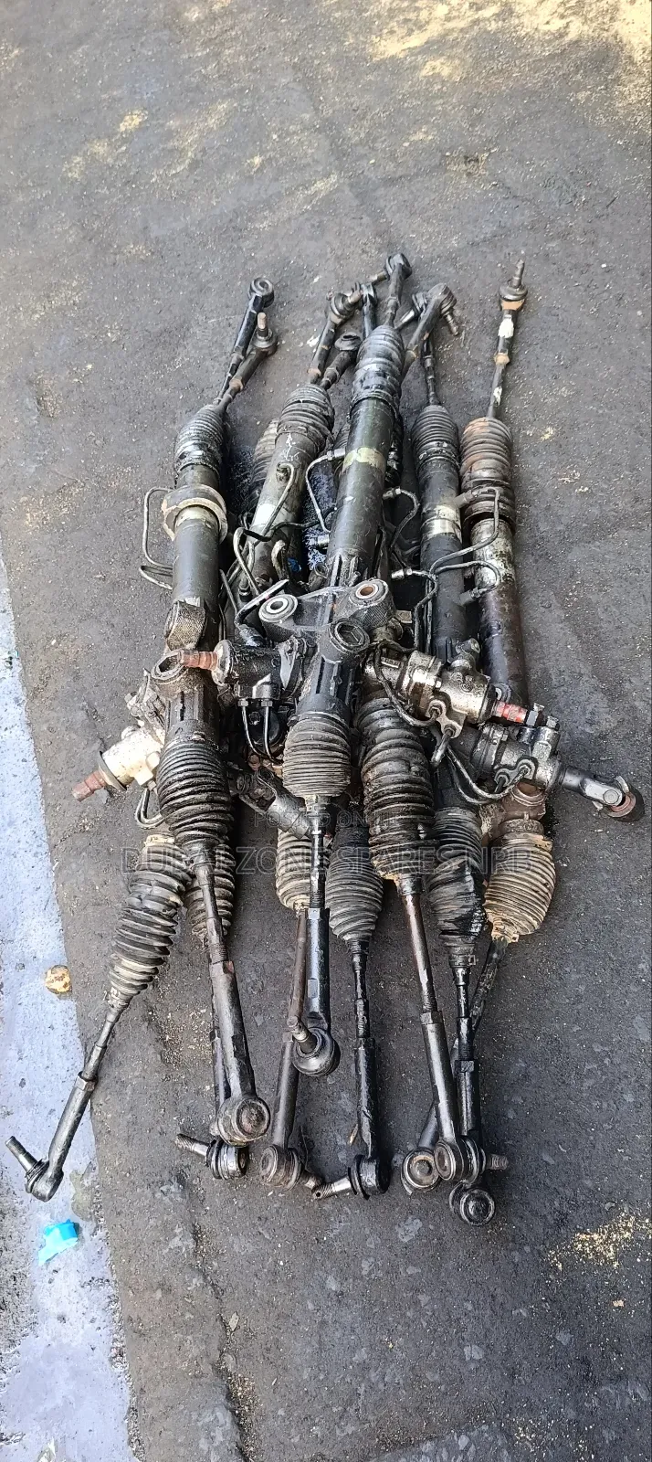 Prado J95,J120, 7l, Pajero Steering Racks.