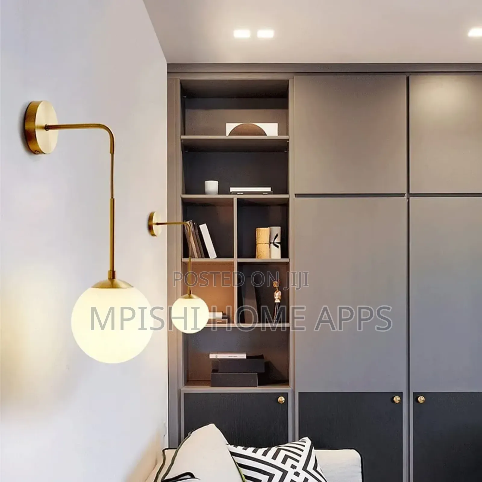 Glass Globe Wall Light - Golden