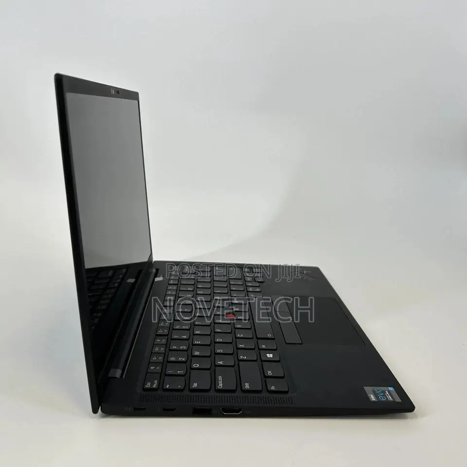 Laptop Lenovo ThinkPad X1 Carbon Gen11 16GB Intel Core I7 SSD 512GB