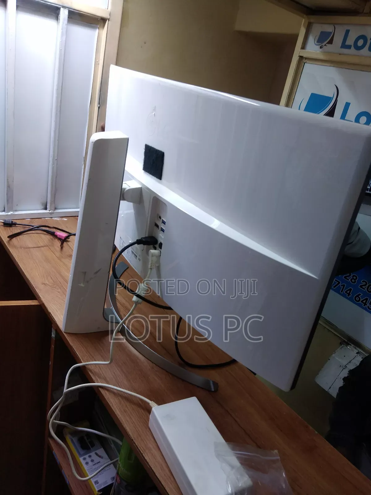 Lg 34 Inches Curved