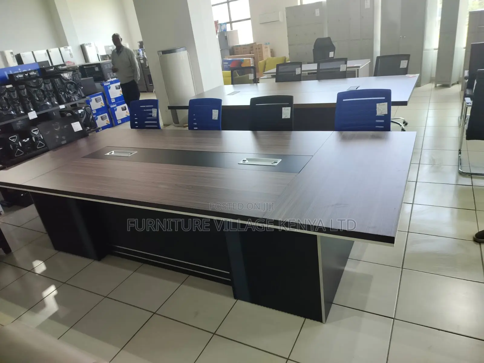 3 Meters Executive Boardroom Table - Tgh98 for 14 People