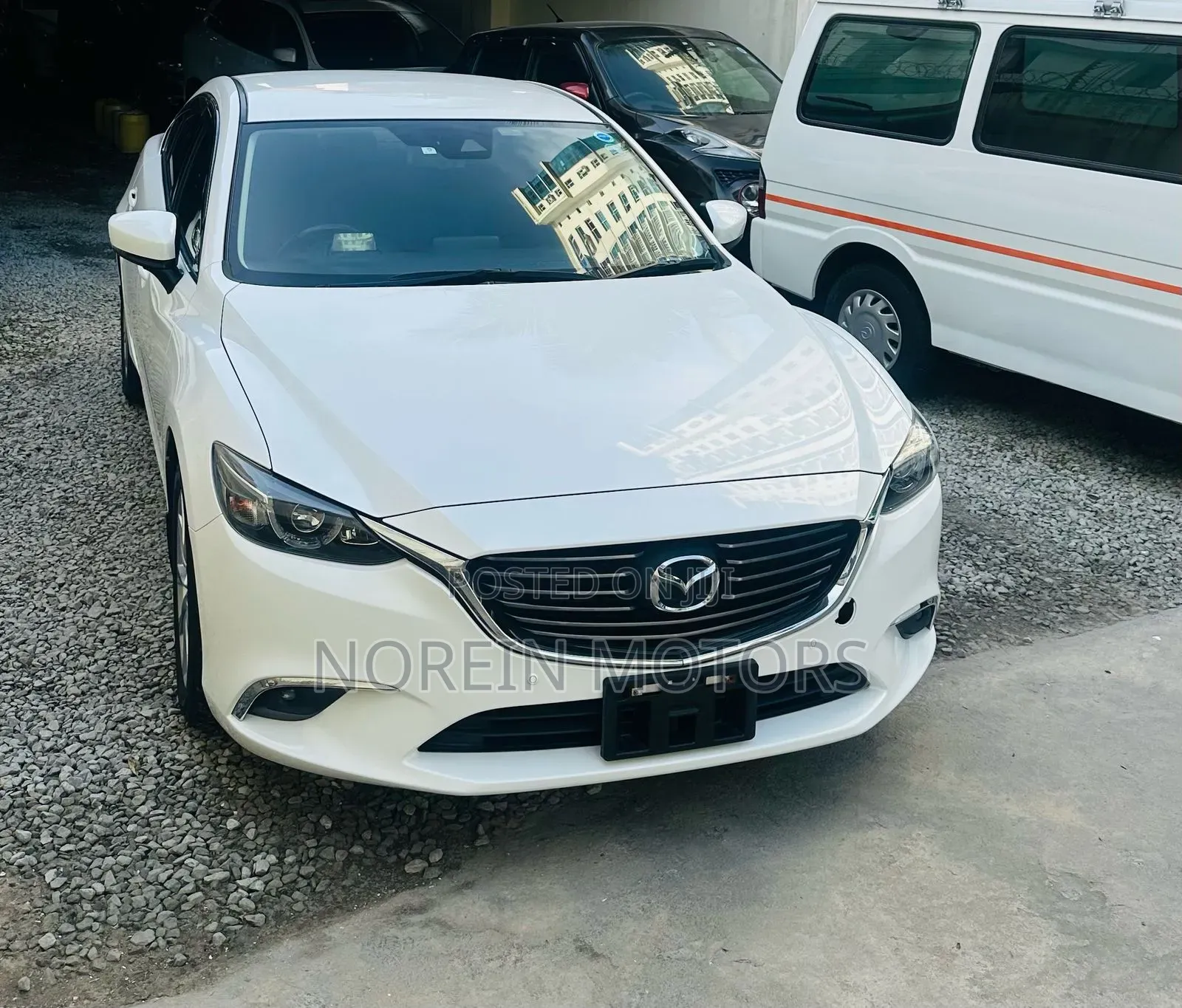 Mazda Atenza 2018 Off white