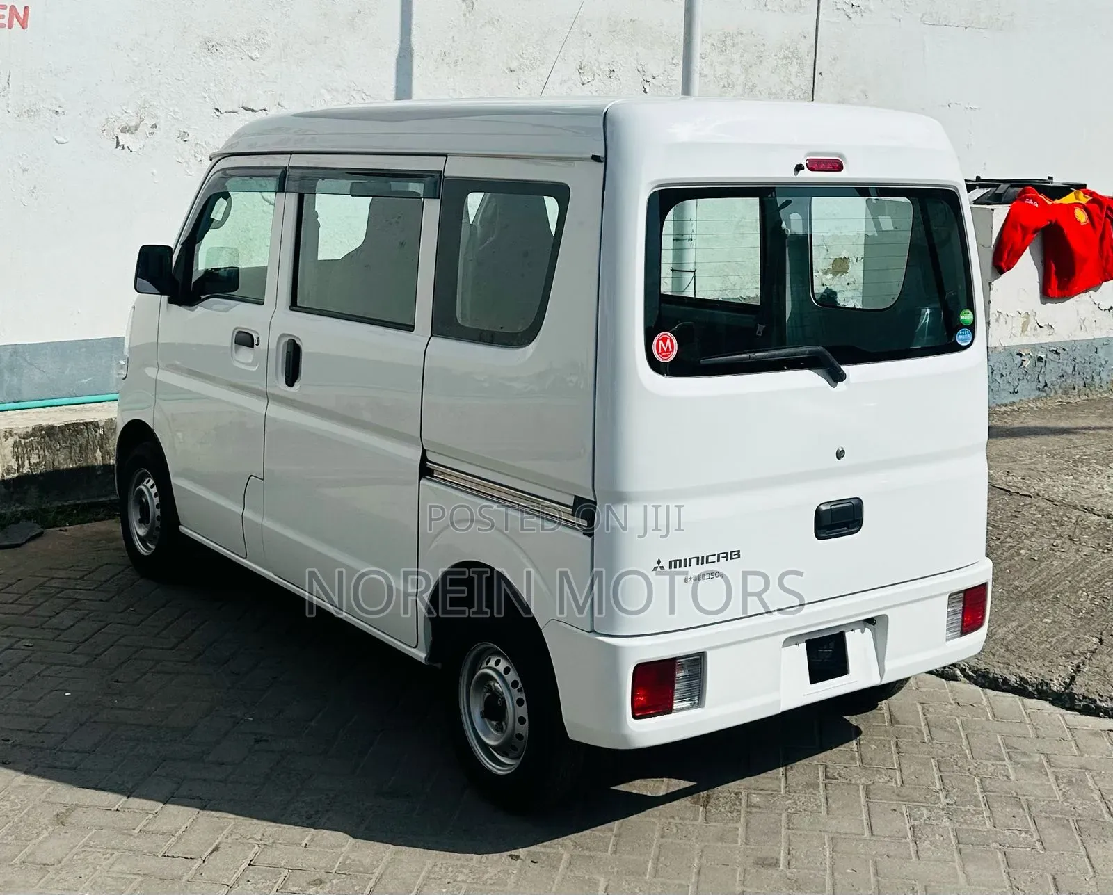 Suzuki Every Wagon 2018 Off white