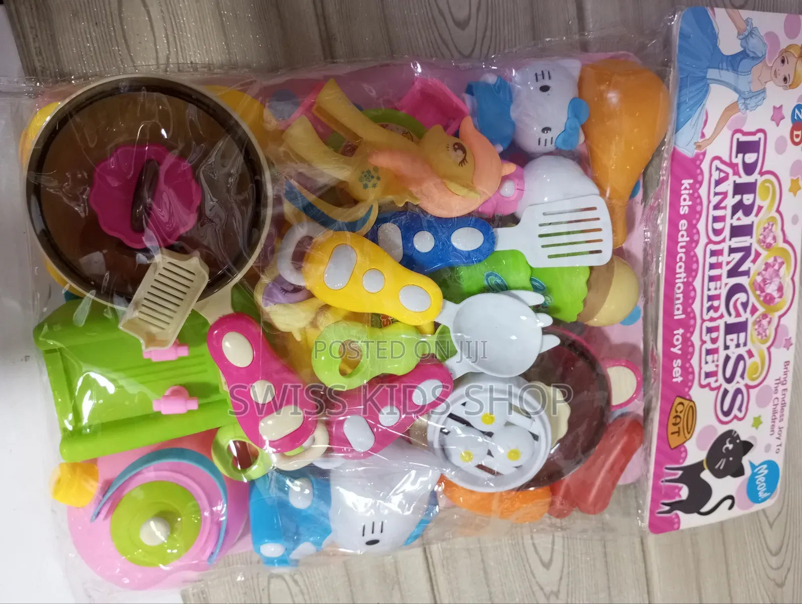 Kitchen Set / Cooking Toys