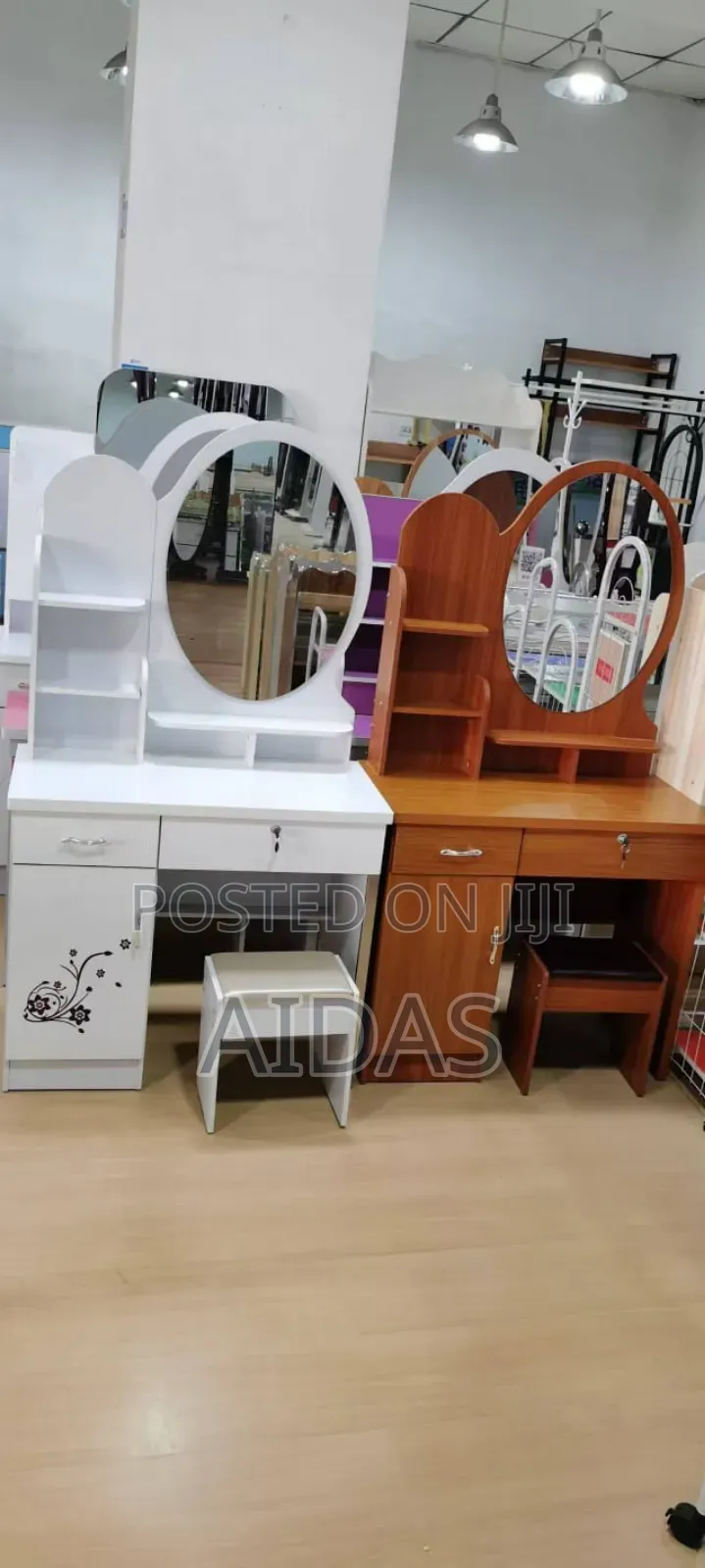 Quality Executive Dressing Table