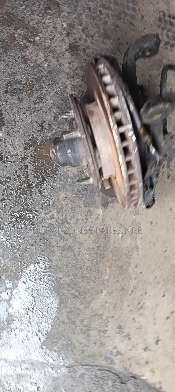 Townace 2wd 3c/ Front Wheel Hubs.