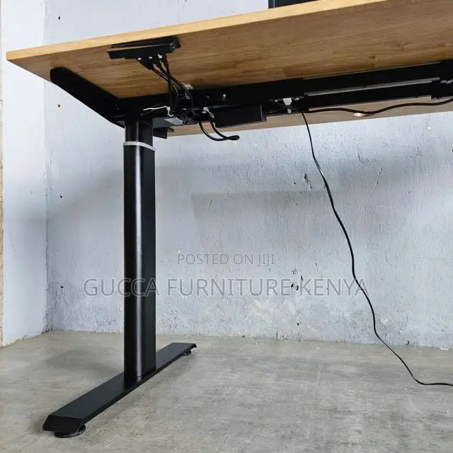 Office Tables: Flexioval Height Lifting Table 160cmx70cm