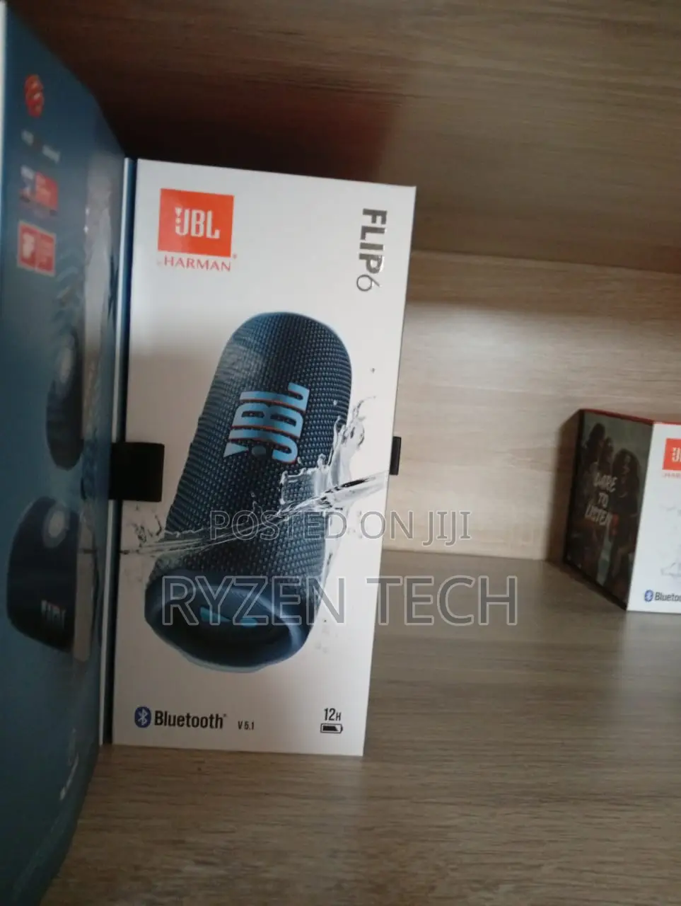 JBL Flip 6 Speaker