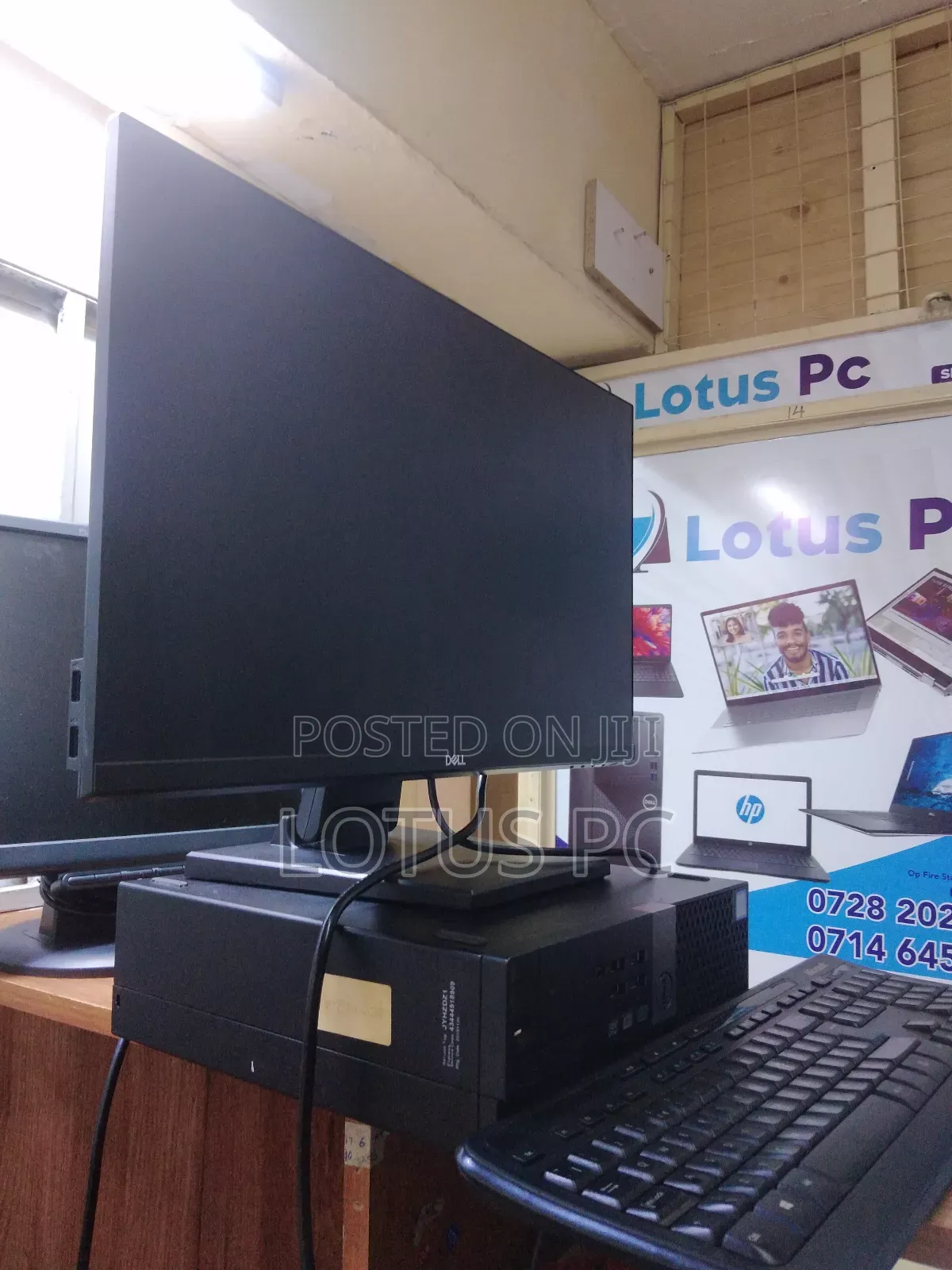 Desktop Computer Dell OptiPlex 7450 8GB Intel Core I5 HDD 500GB