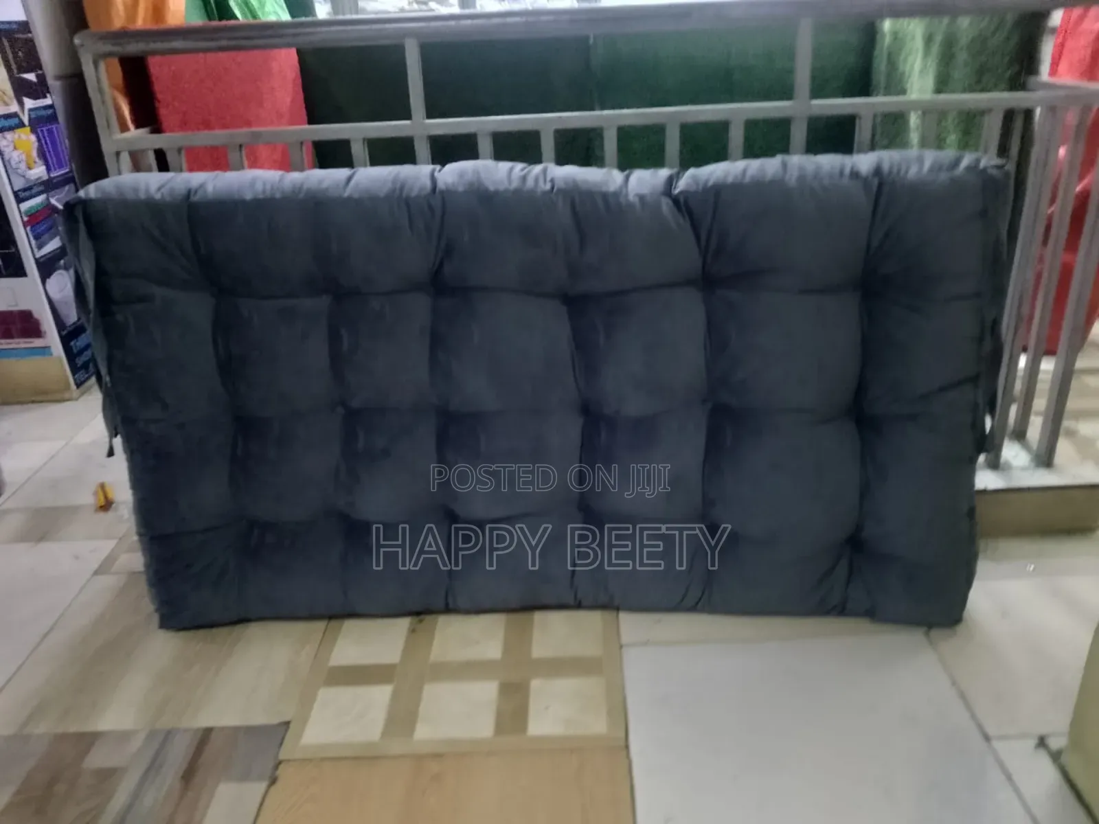 Super Comfy Pallet Cushion