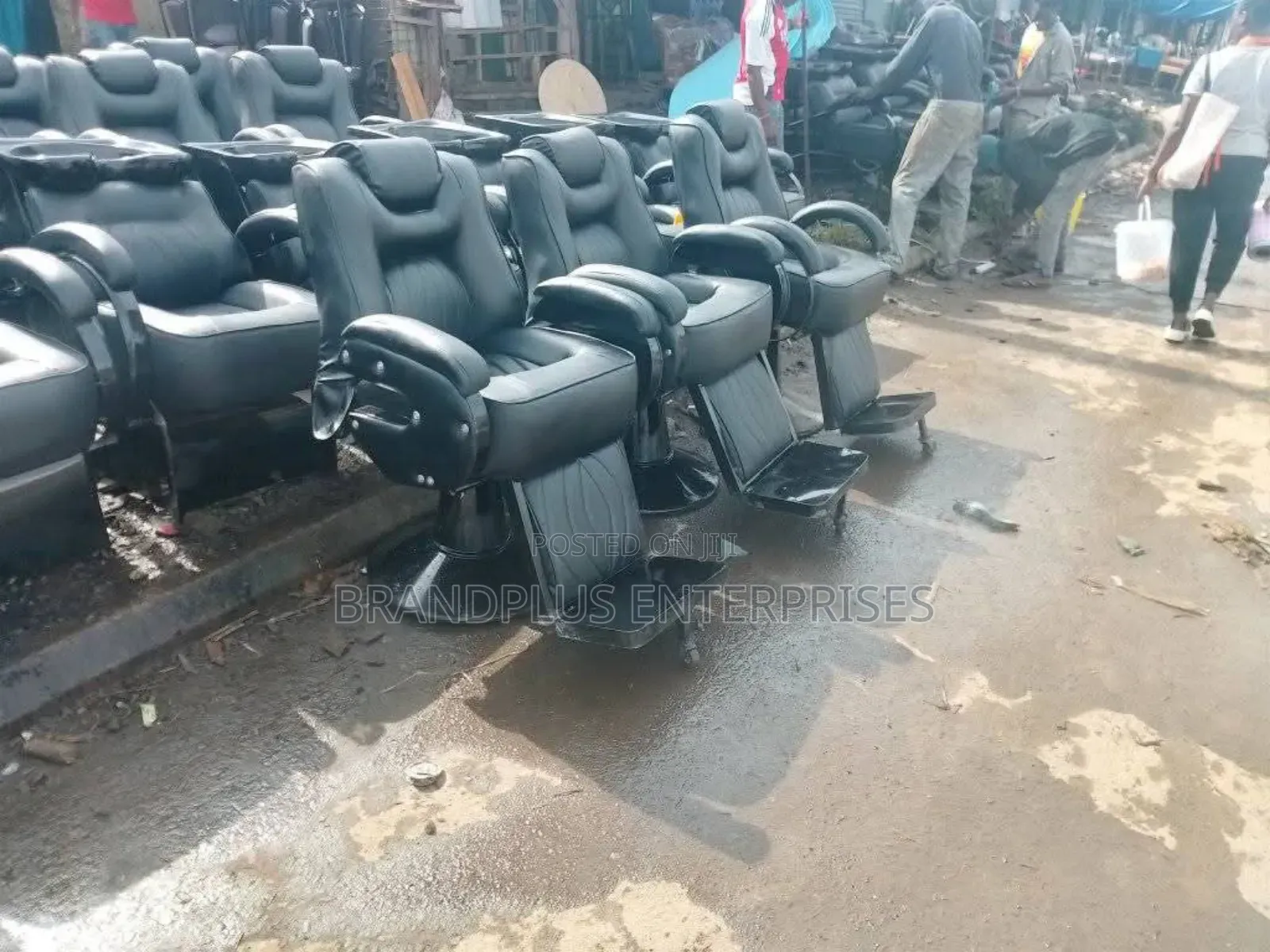 Barber Seat/Kinyozi Seat