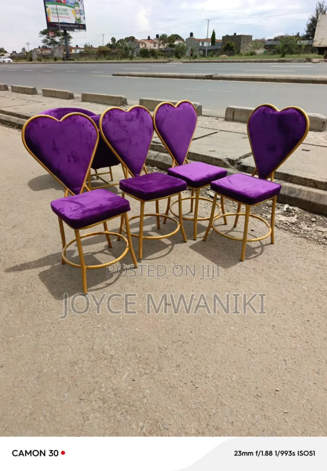 Manicure Seats, Classy Design 