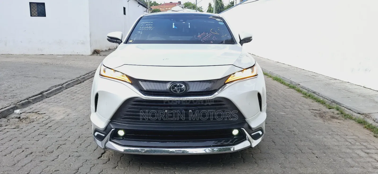 Toyota Harrier 2021 White
