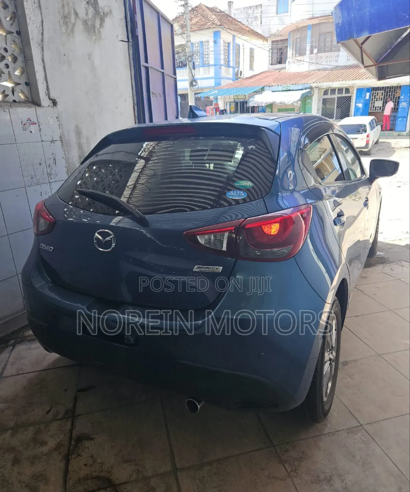 Mazda Demio 2018 Blue