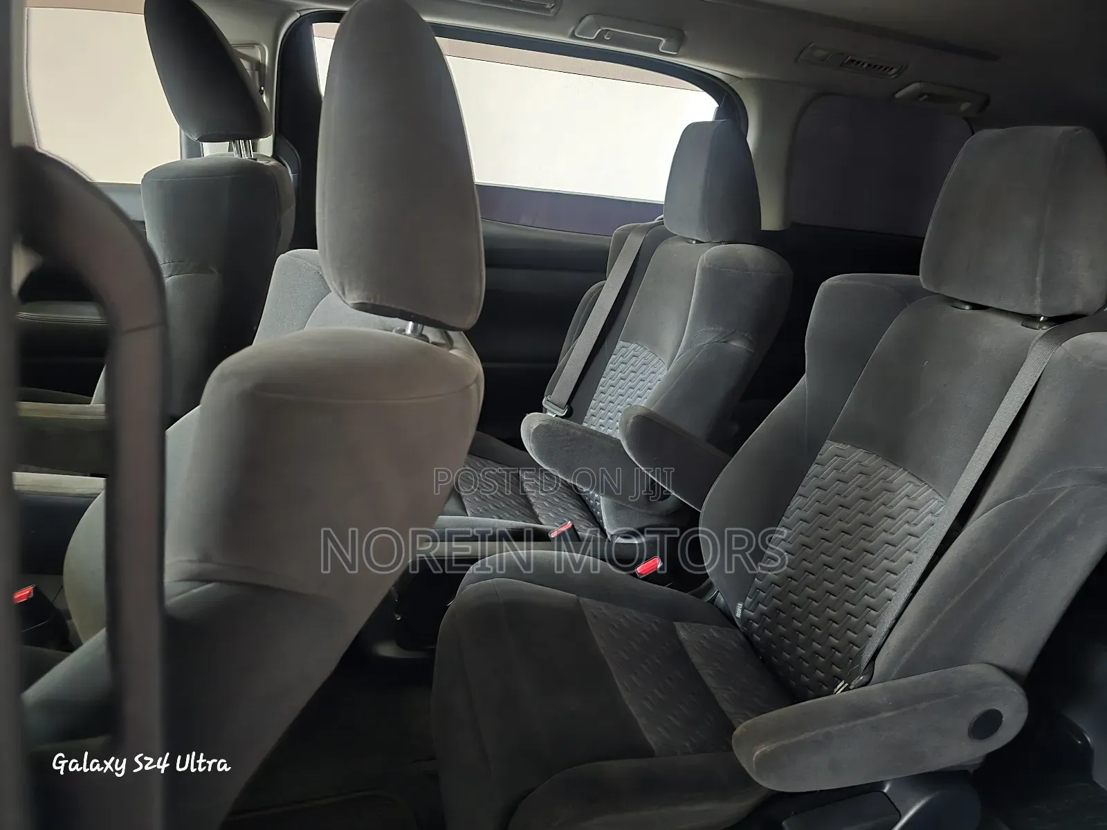 Toyota Vellfire 2016 White