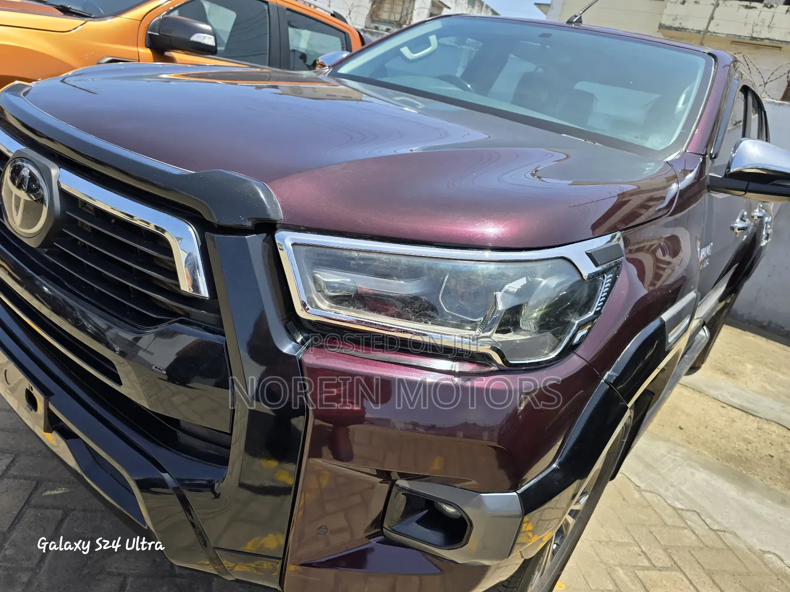 Toyota Hilux 2019 Purple