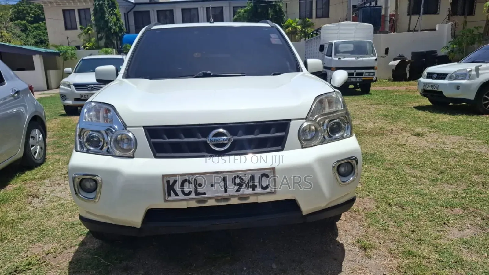 Nissan X-Trail 2010 White