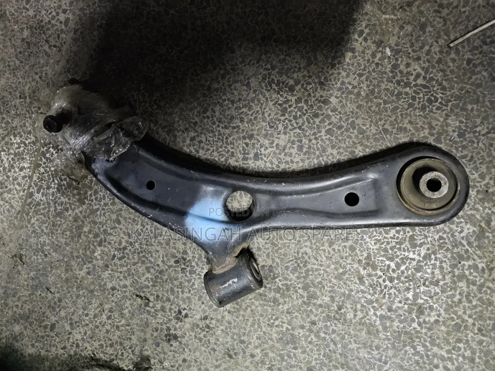 Control Arm Suzuki Swift