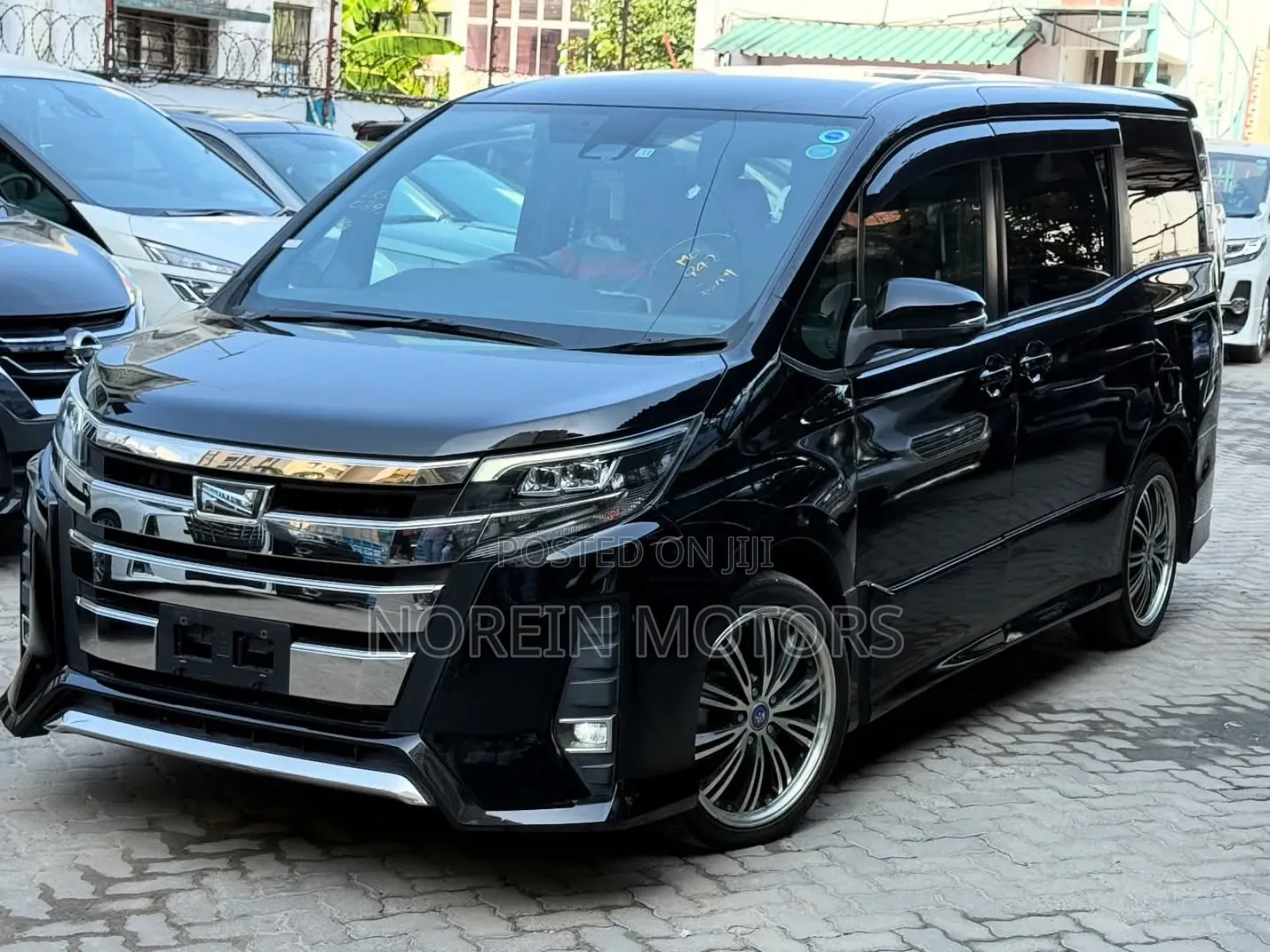 Toyota Noah 2019 Black