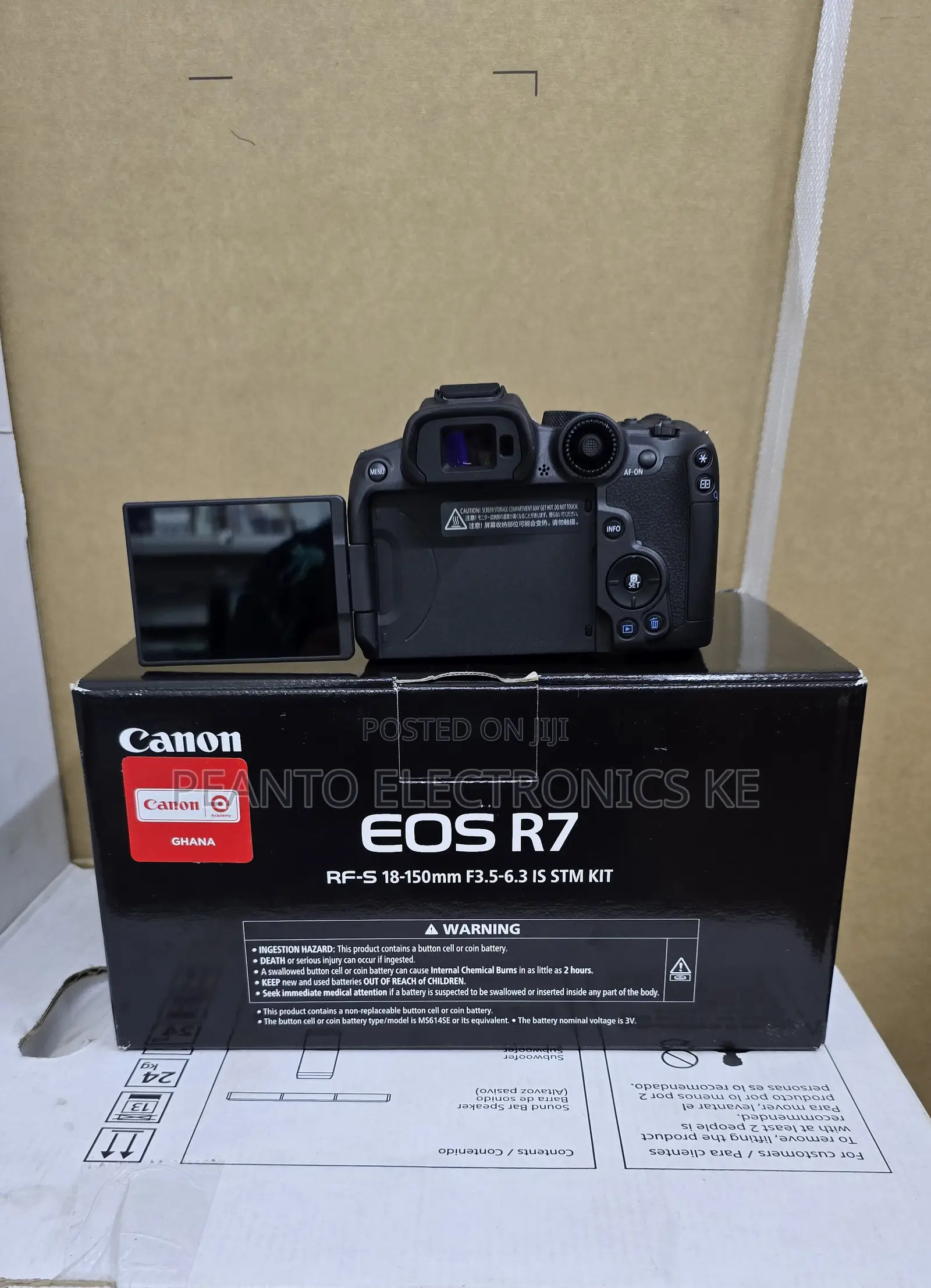Canon Eos R7 Mirrorless Camera With 18-150mm Lens