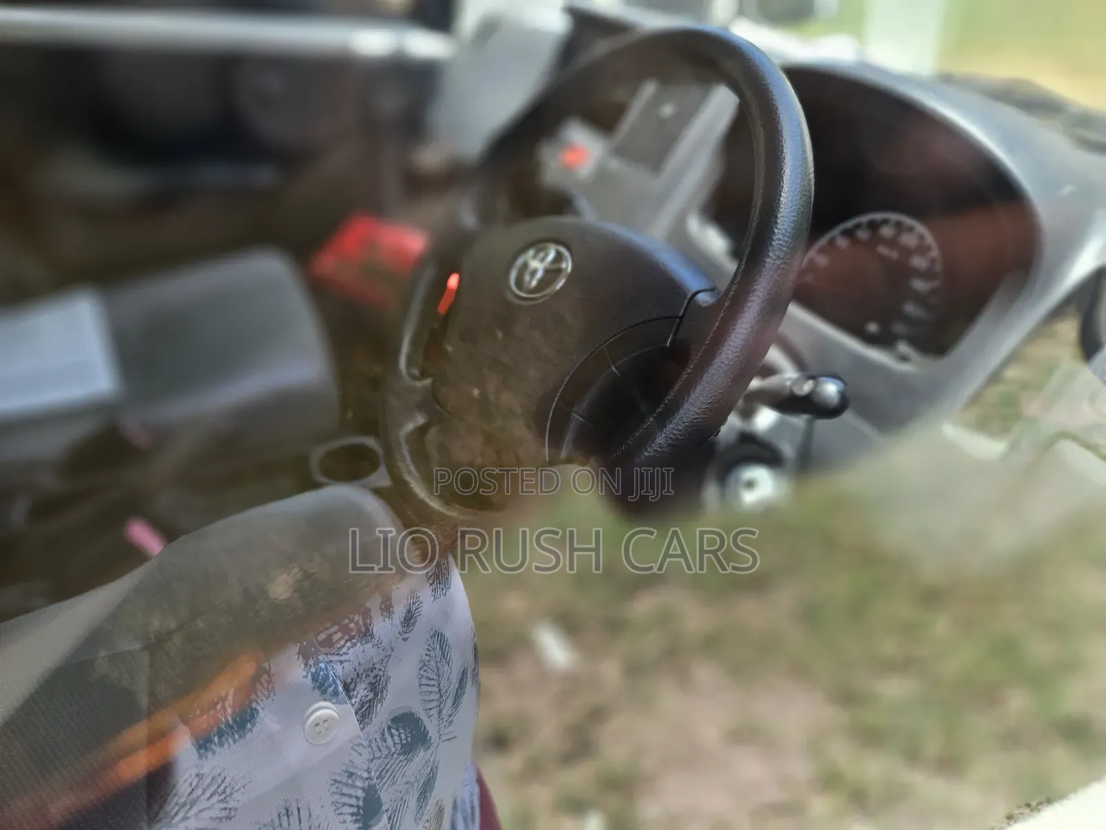 Toyota TownAce 2017 White