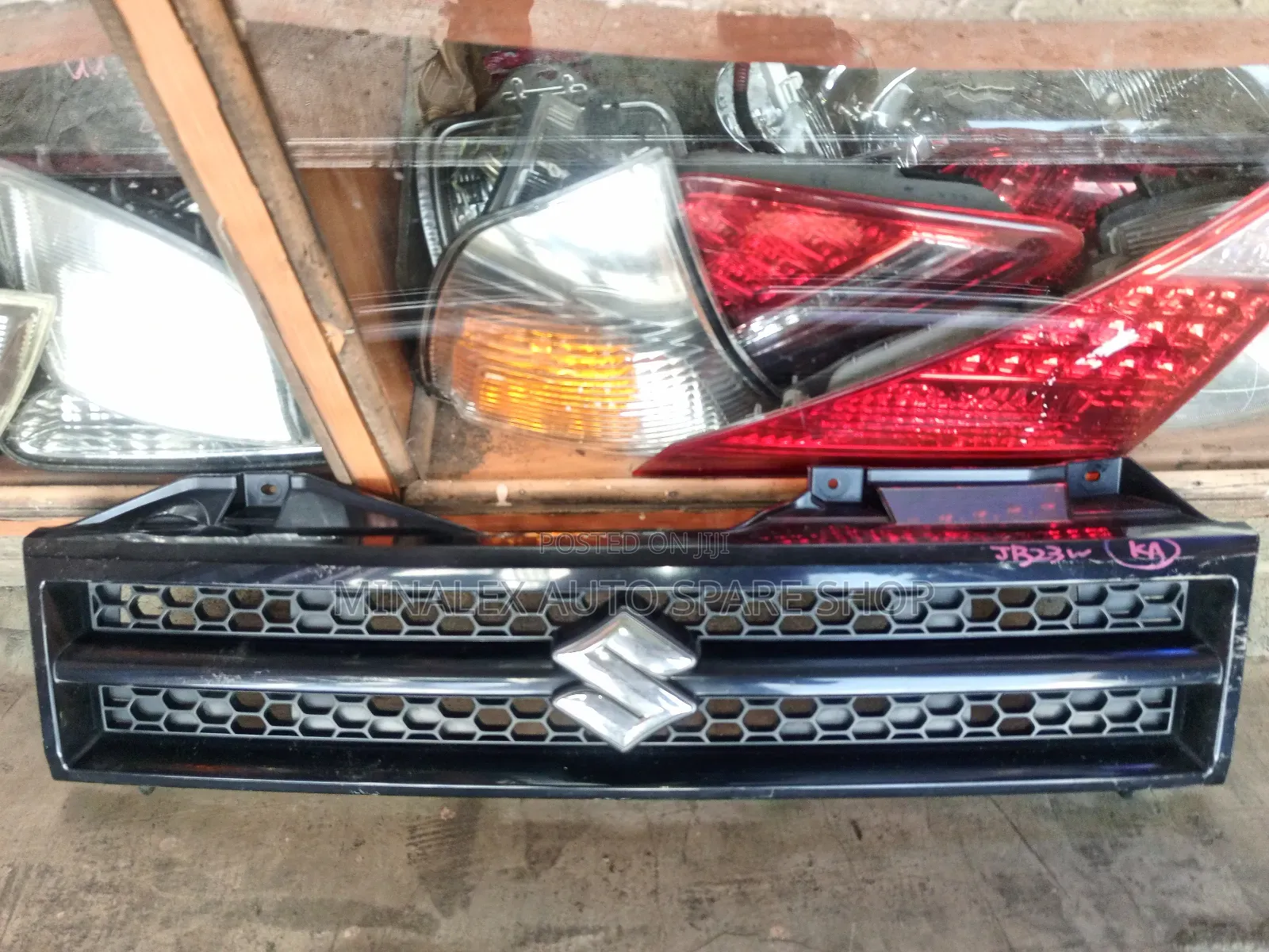 Grill Suzuki Jimny