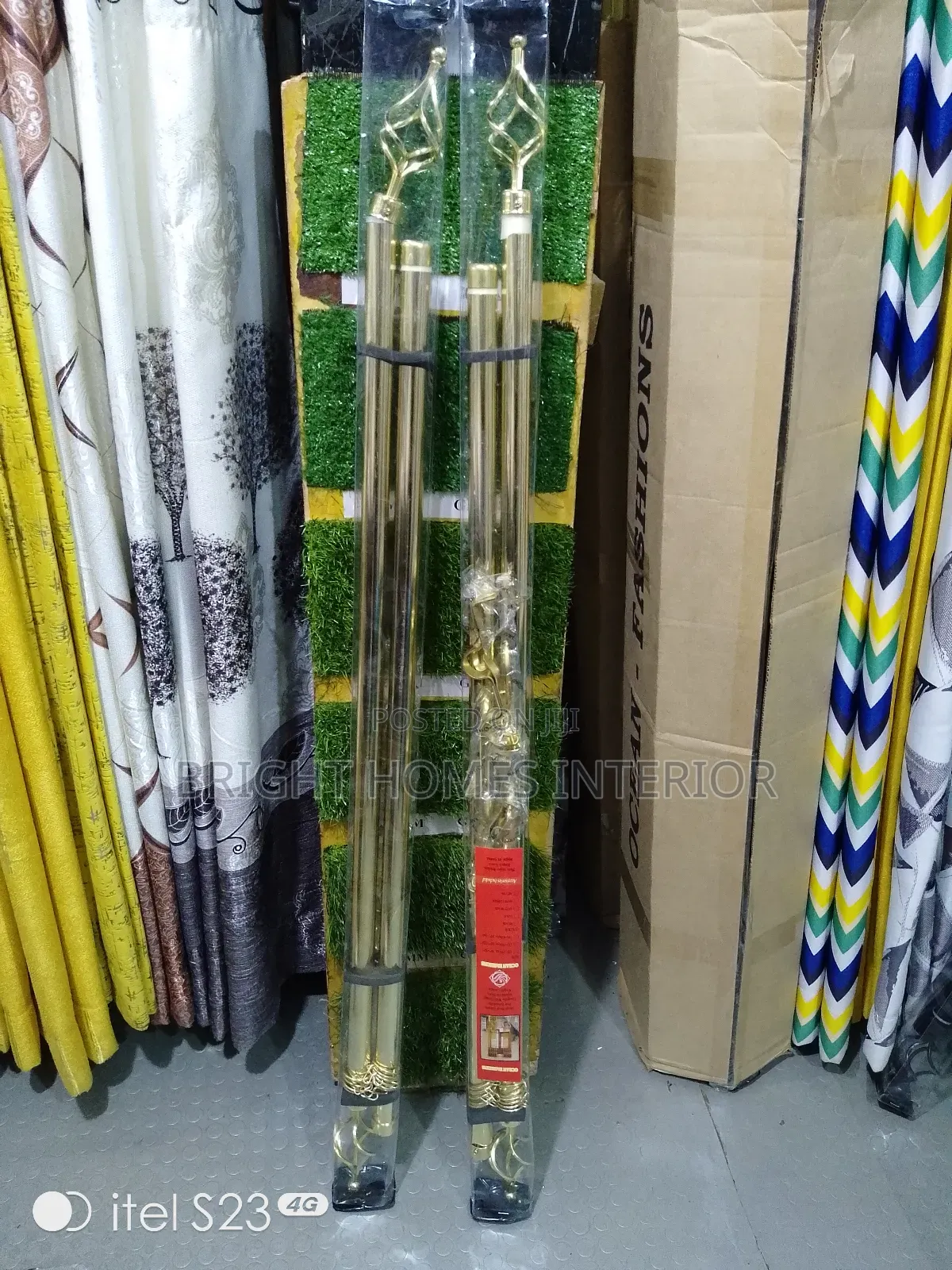 2m Double Gold in Color Curtain Rod Available